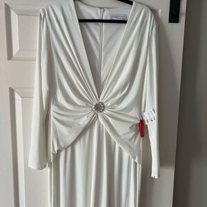 Incredible white jersey long sleeve Ieena for Mac Duggal formal gown!